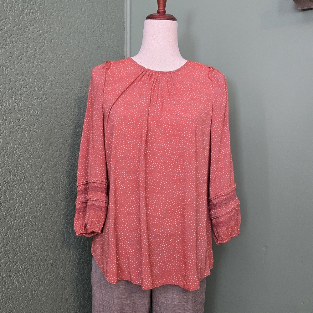Size Large Lauren Conrad Burnt Umber Lace And Ruffle Trimmed 3/4 Sleeve Blouse